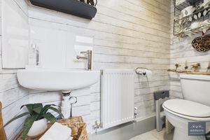 Photo 15- click for photo gallery